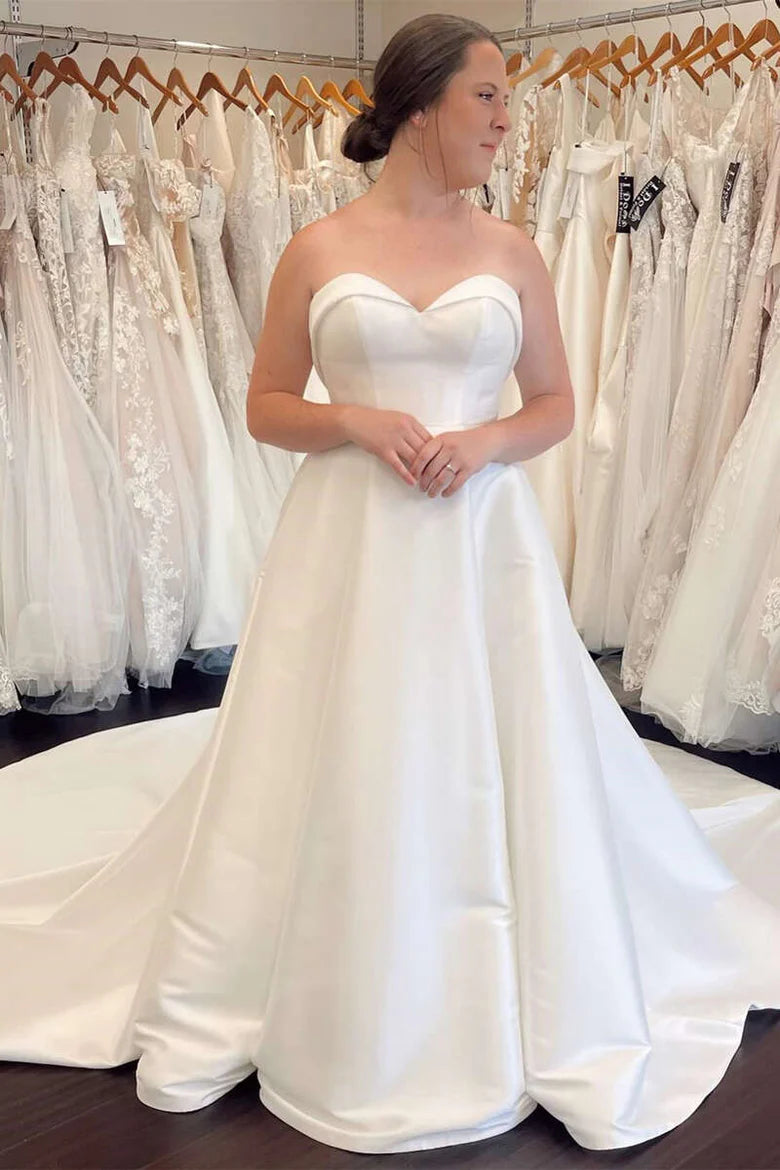 Vestido de novia largo con escote en forma de A y cola